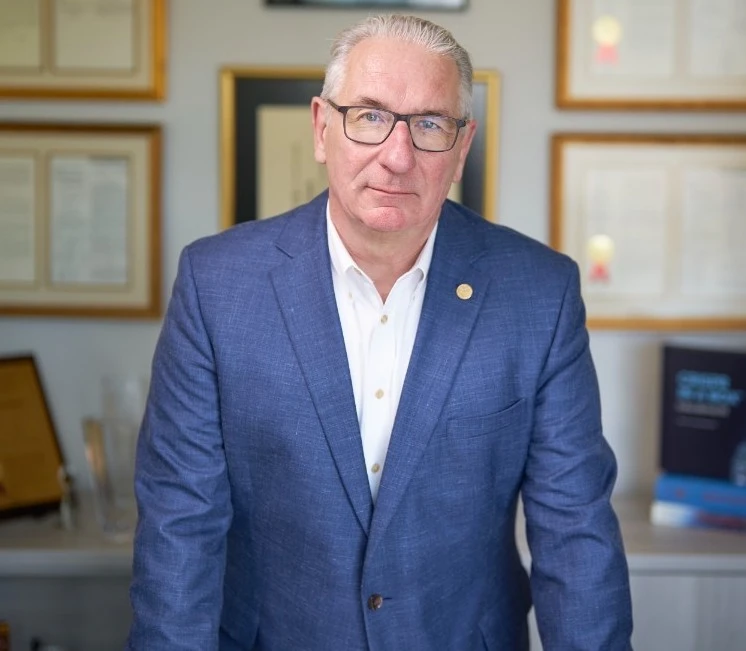 Eric B. Kmiec
