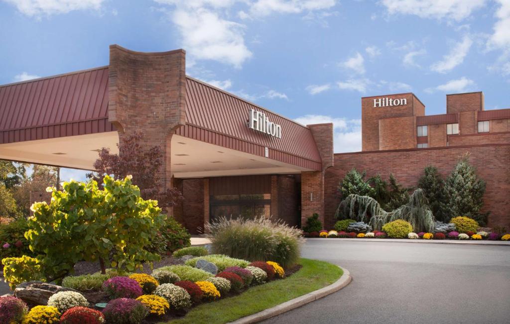 Hilton Parsippany Hotel Entrance