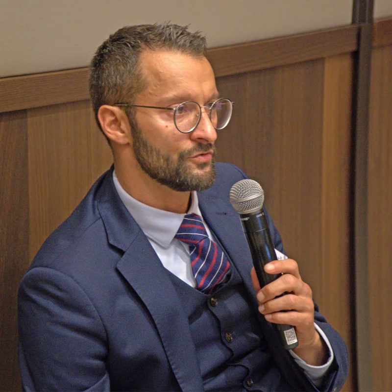 Dario Kuli���