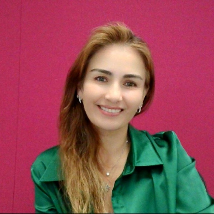 Claudia Sandoval
